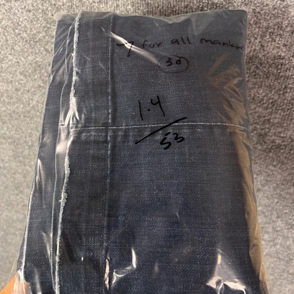 7 For All Mankind Buckle Back Women Flare Jeans Dark Wash Blue Denim  30 - Picture 10 of 10